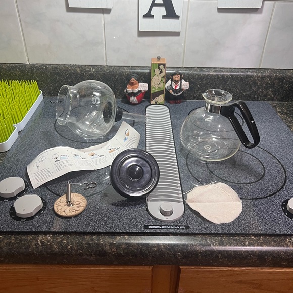 Vintage coffee pot - Picture 3 of 7